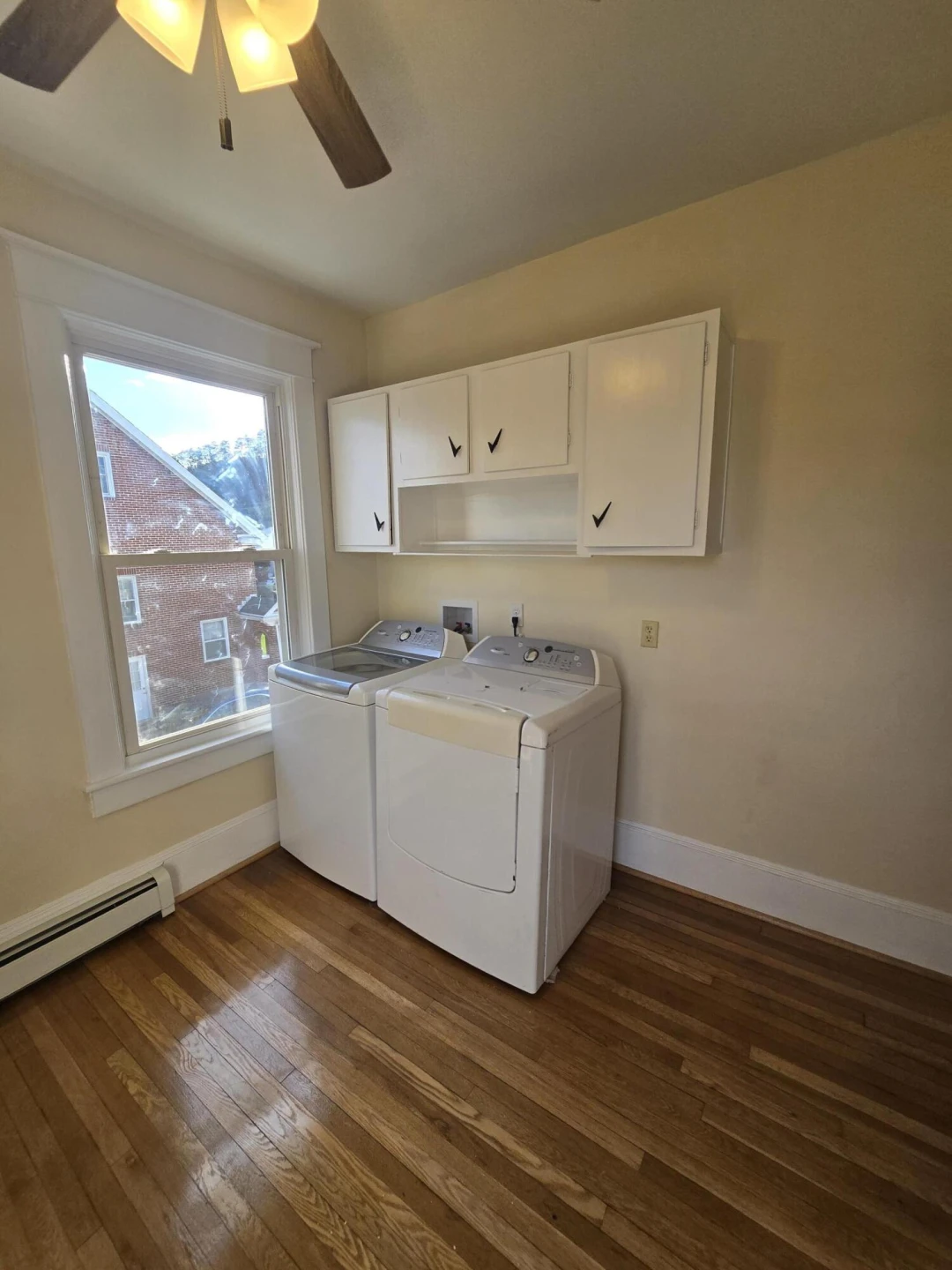 427 W Riverside St - Photo 14