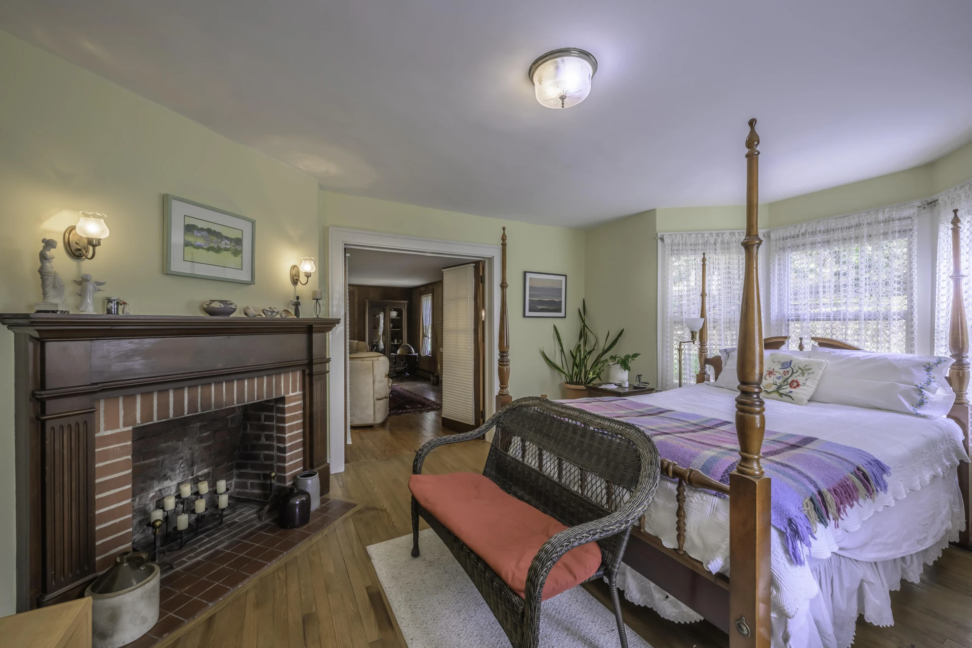 320 Enfield Rd - Photo 40