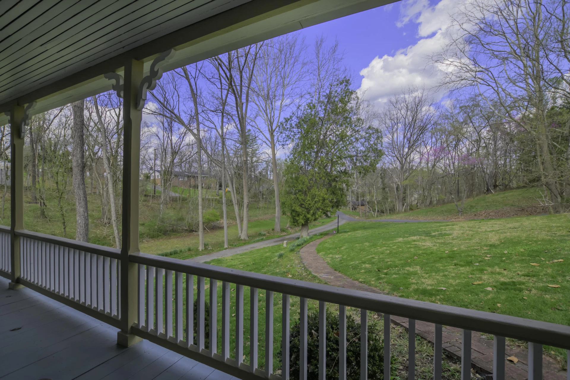 320 Enfield Rd - Photo 7