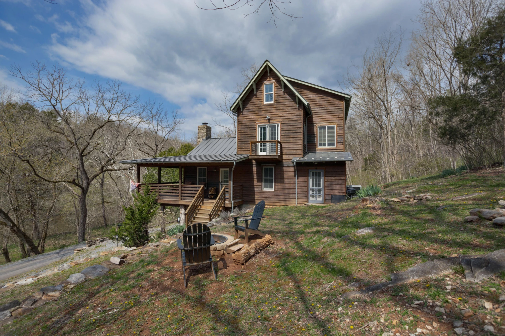 125 Millers Landing Ln