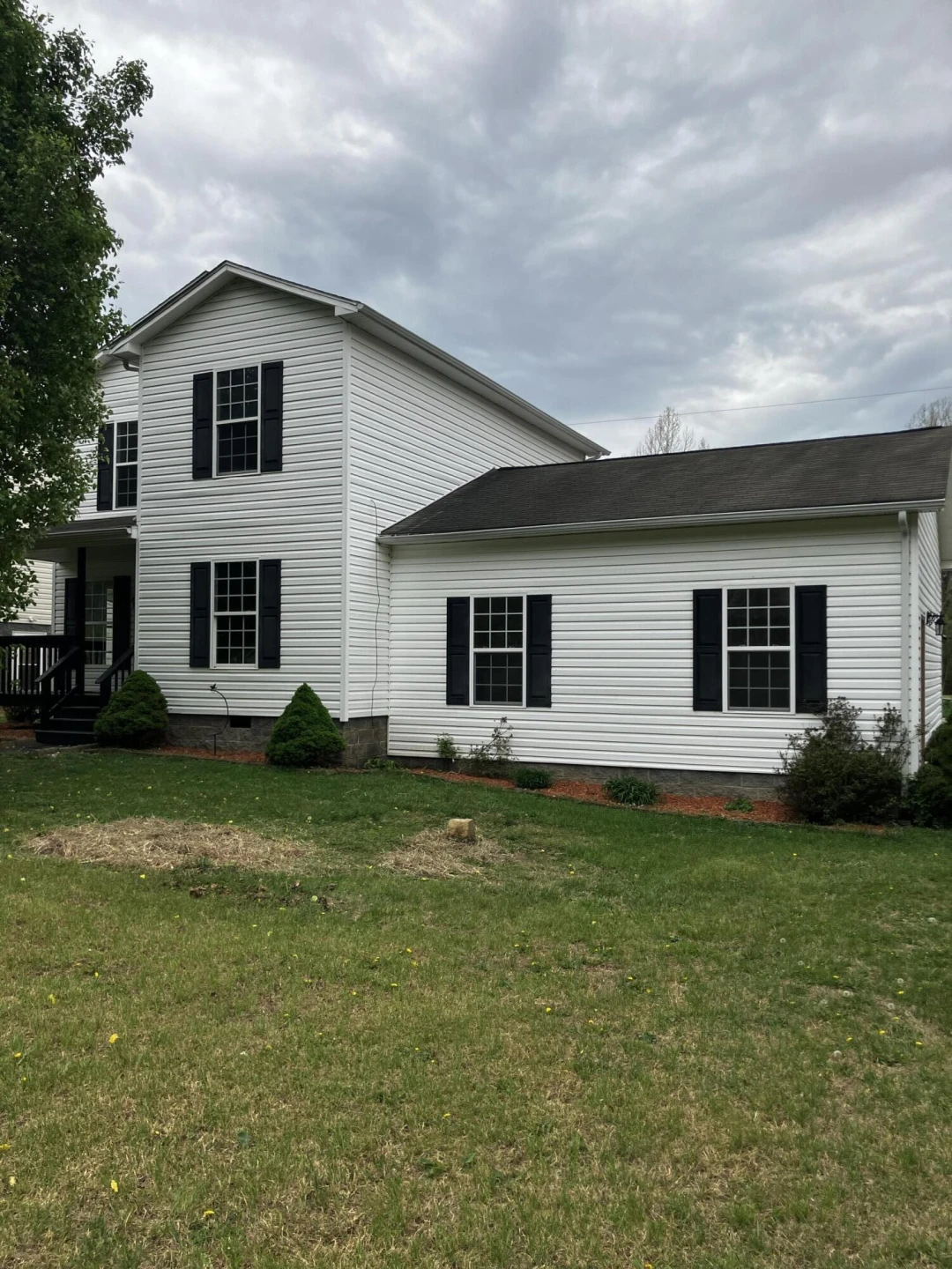 315 Hazel Ave - Photo 2