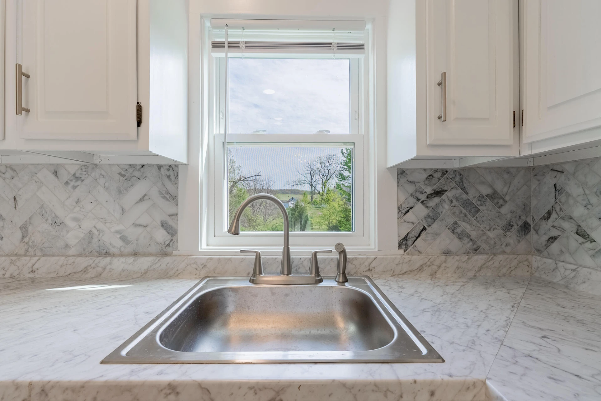 2163 RAPHINE Rd - Photo 17