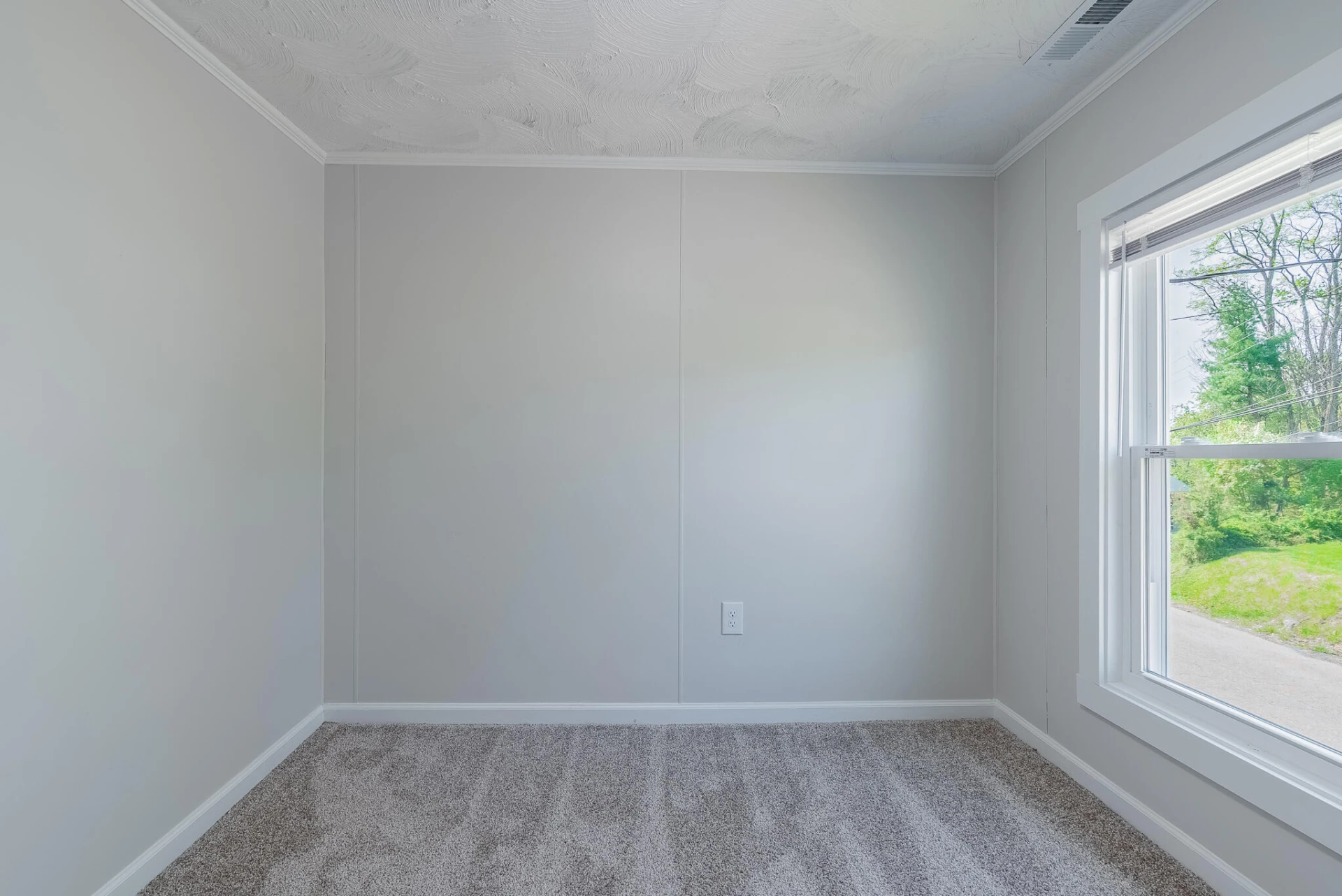2163 RAPHINE Rd - Photo 28