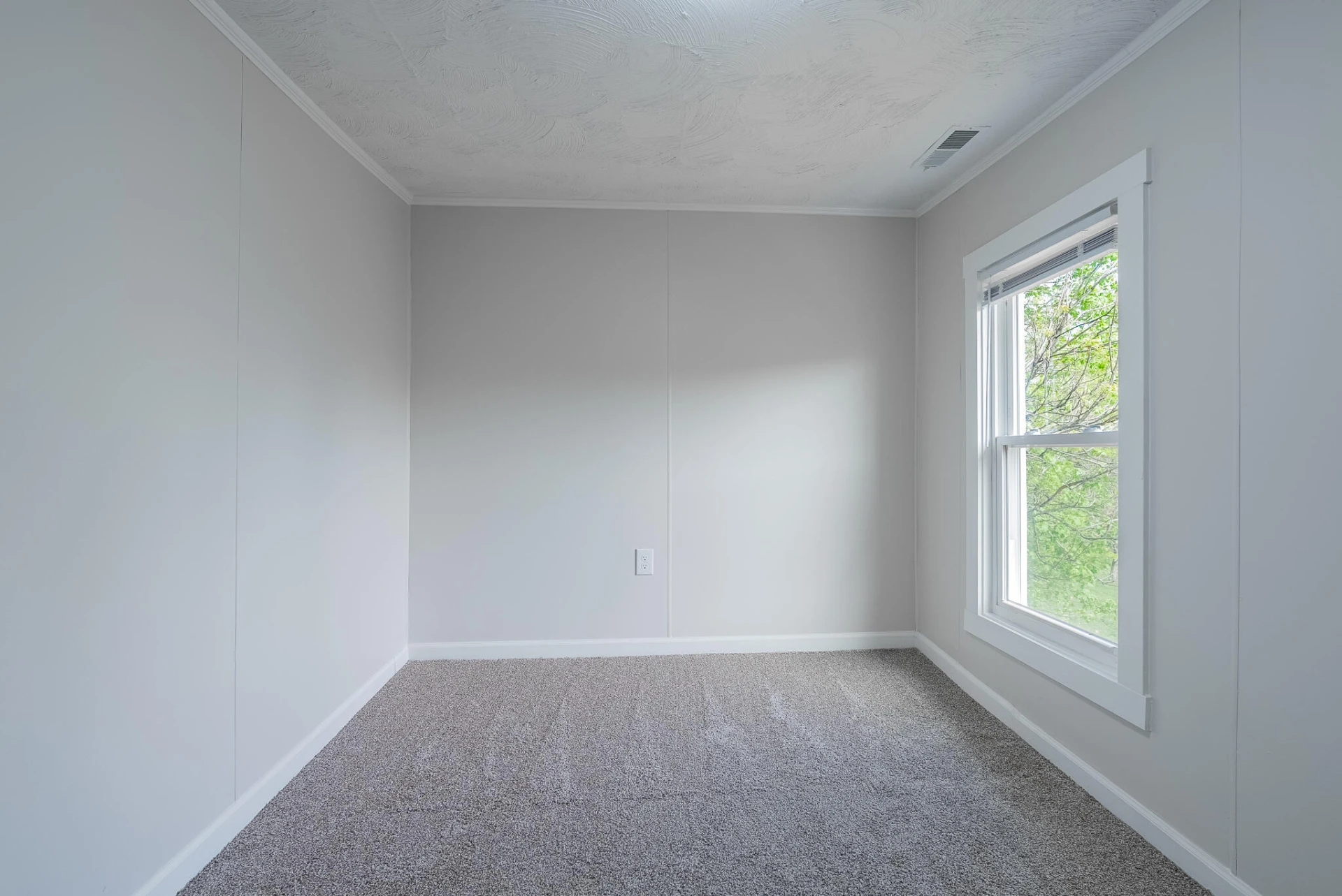 2163 RAPHINE Rd - Photo 31