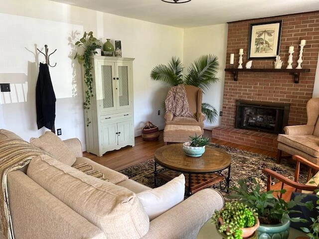 1030 Anderson St - Photo 11