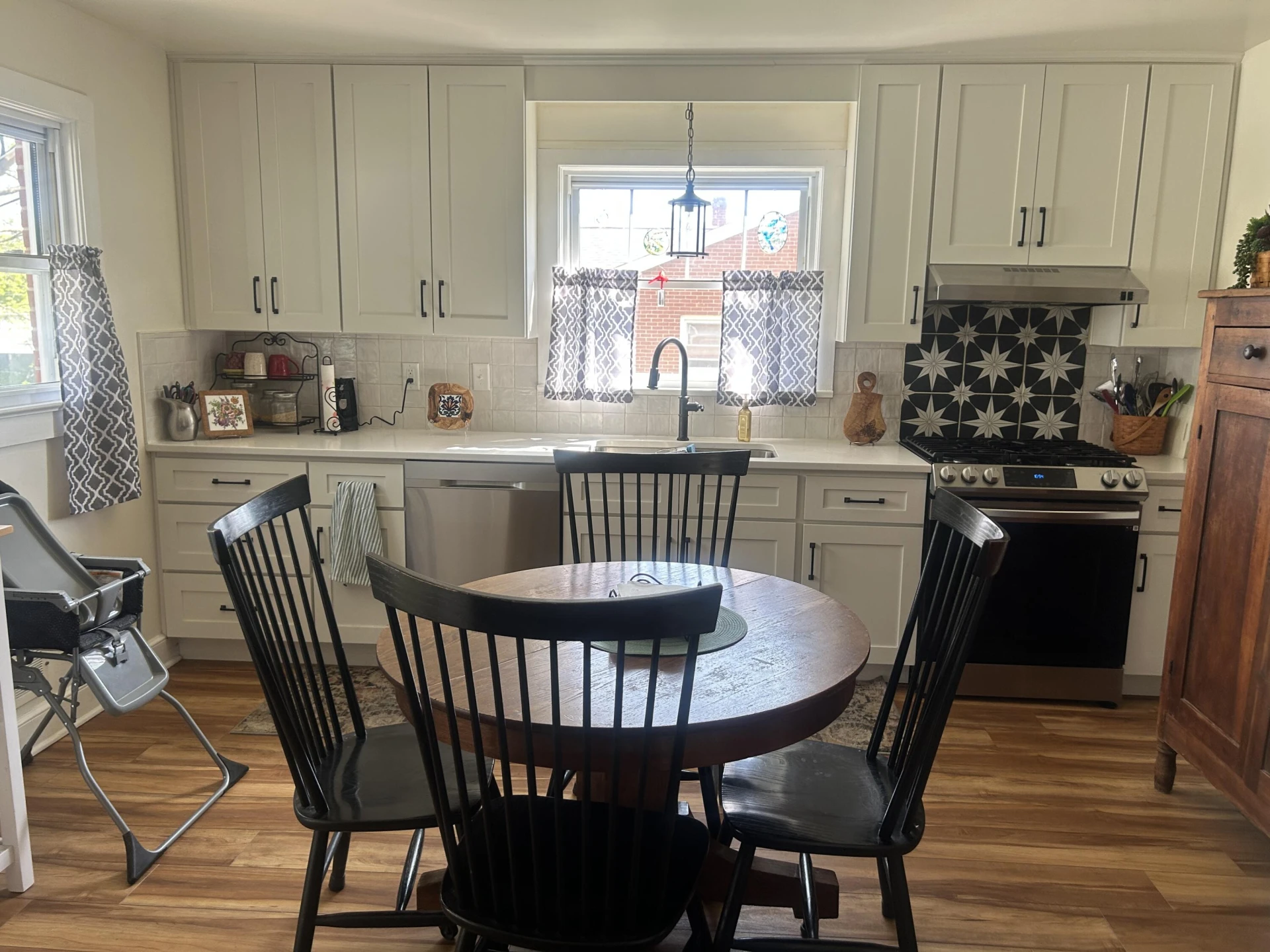 1030 Anderson St - Photo 16