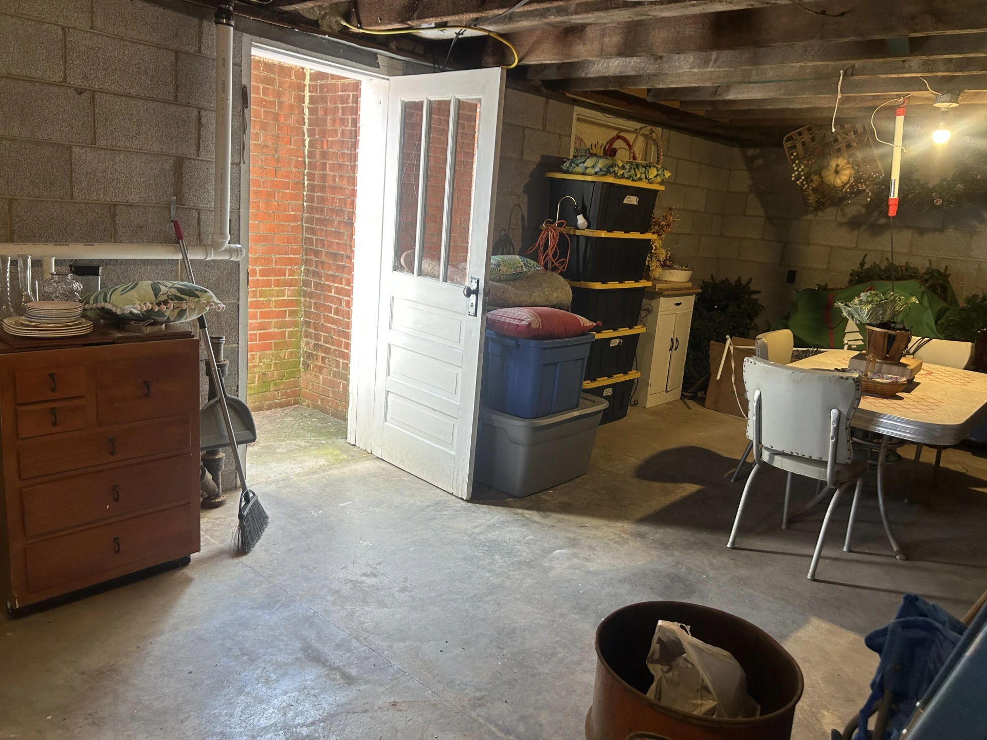 1030 Anderson St - Photo 43