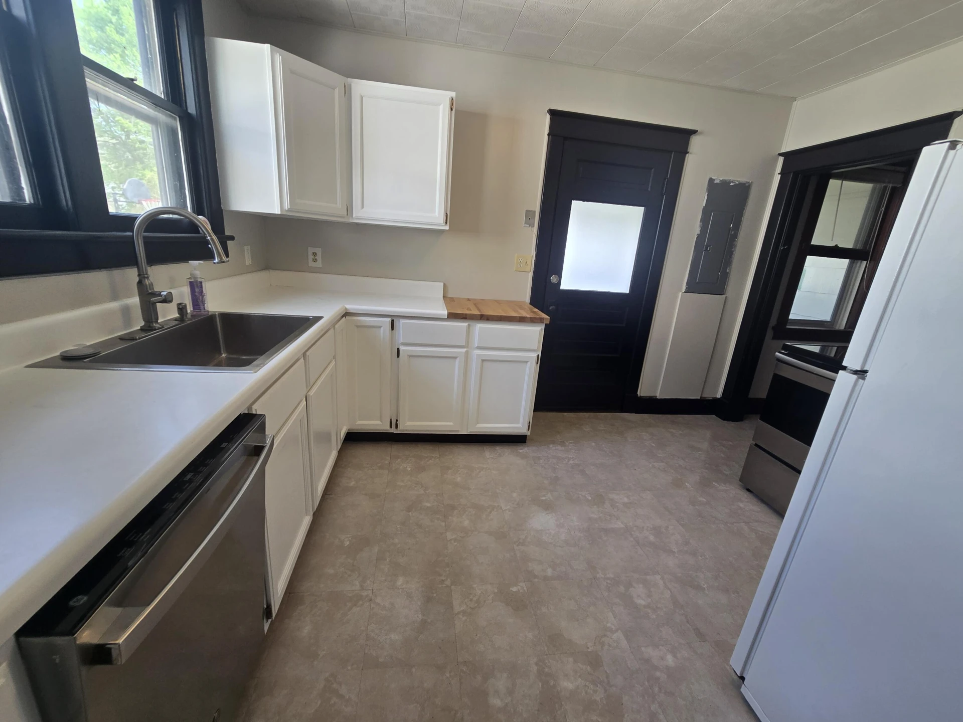 119 W Parrish St - Photo 4