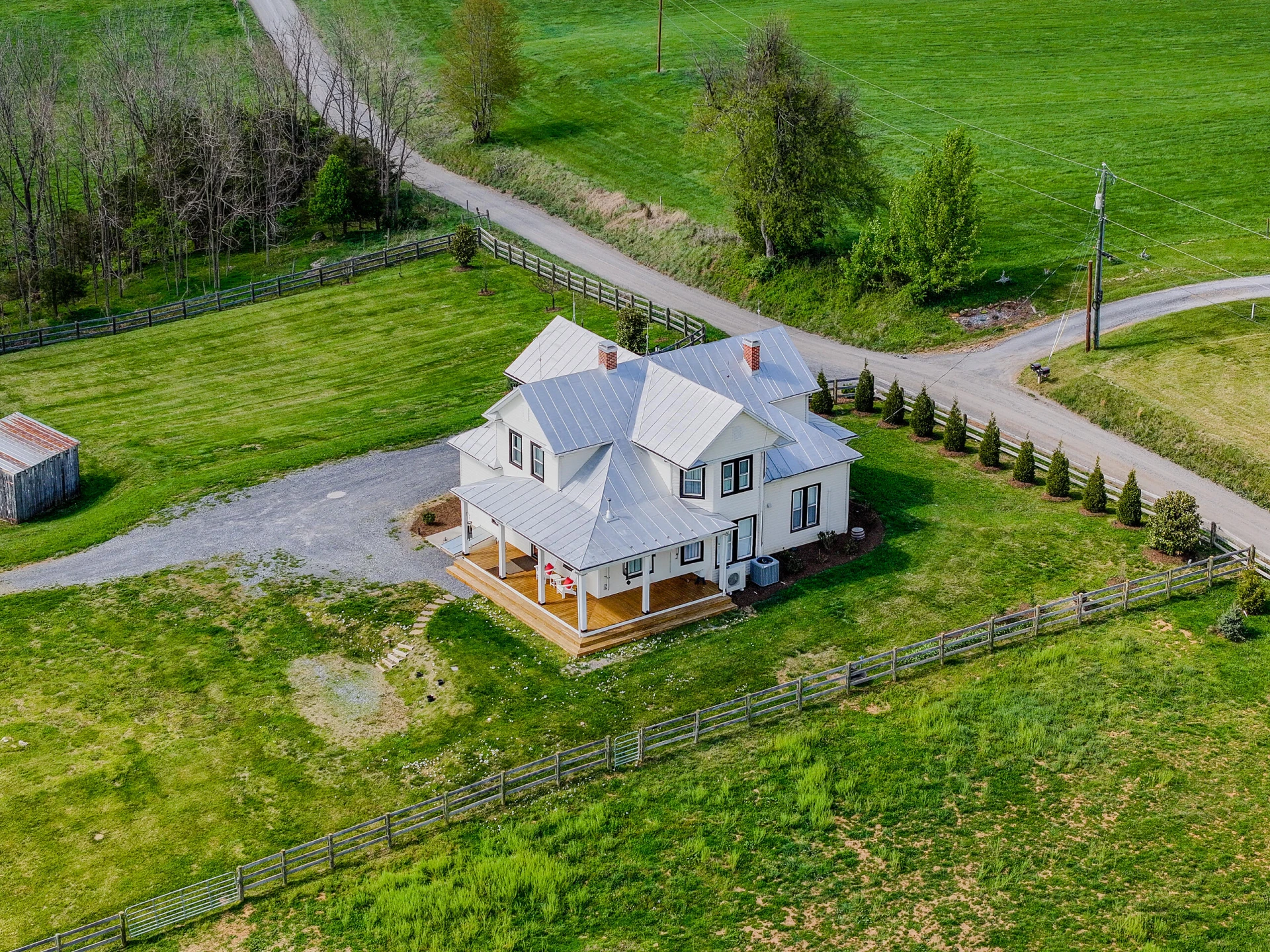 374 Finley Rd - Photo 3
