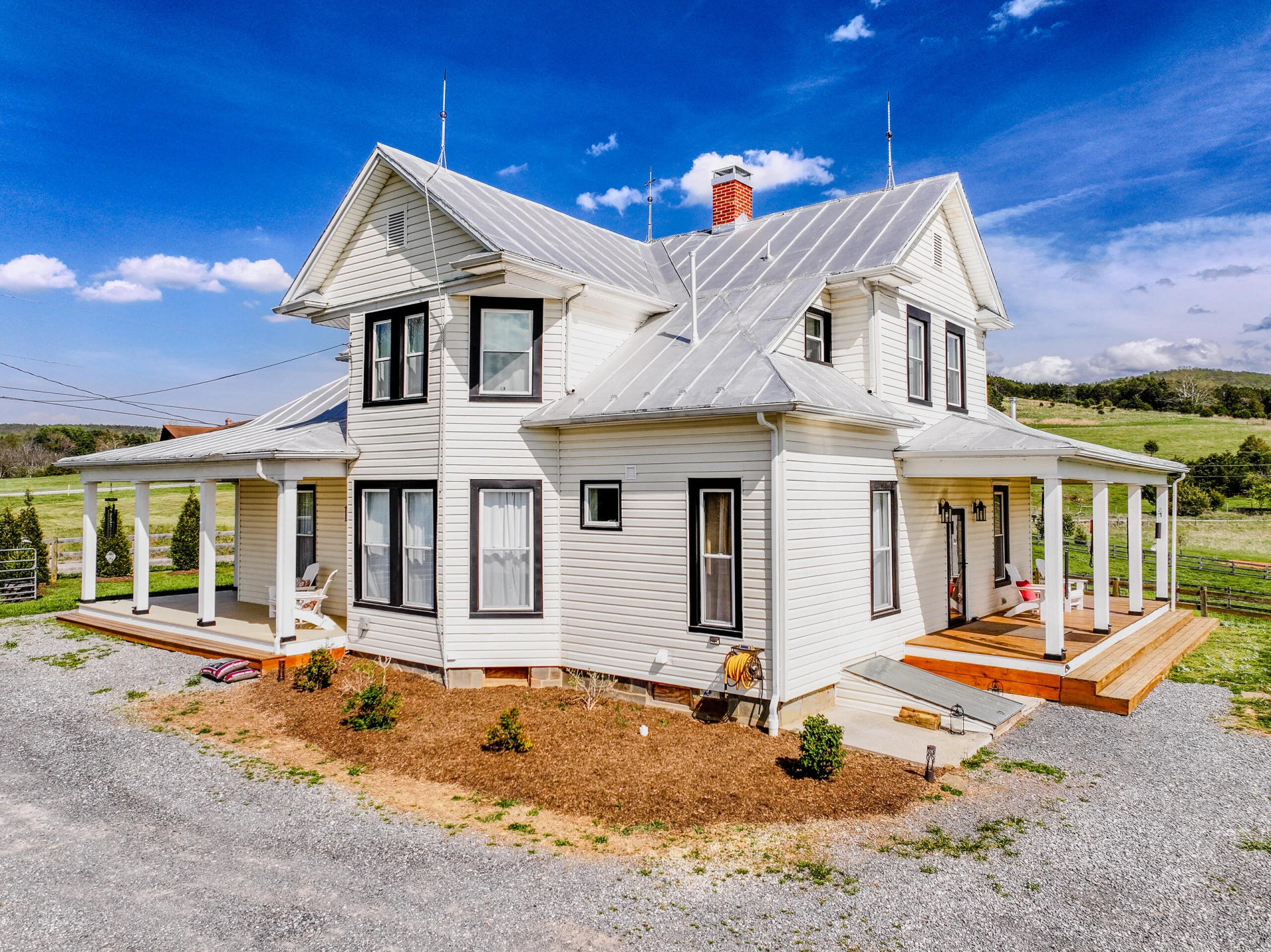 374 Finley Rd - Photo 5