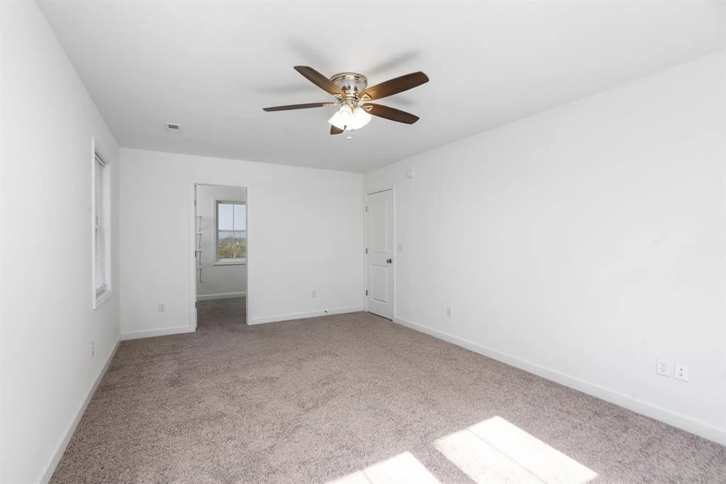 418 Campbell St - Photo 15
