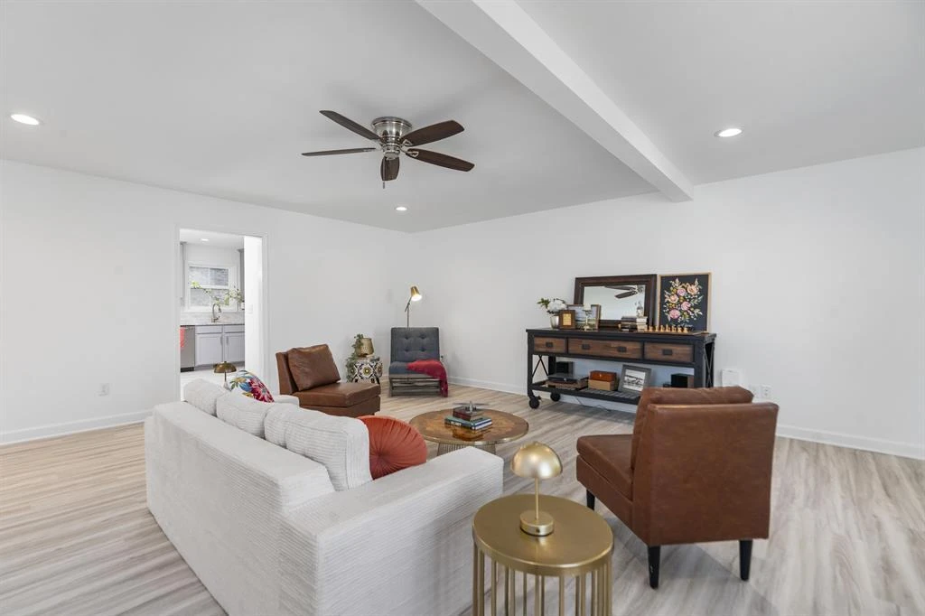 418 Campbell St - Photo 4