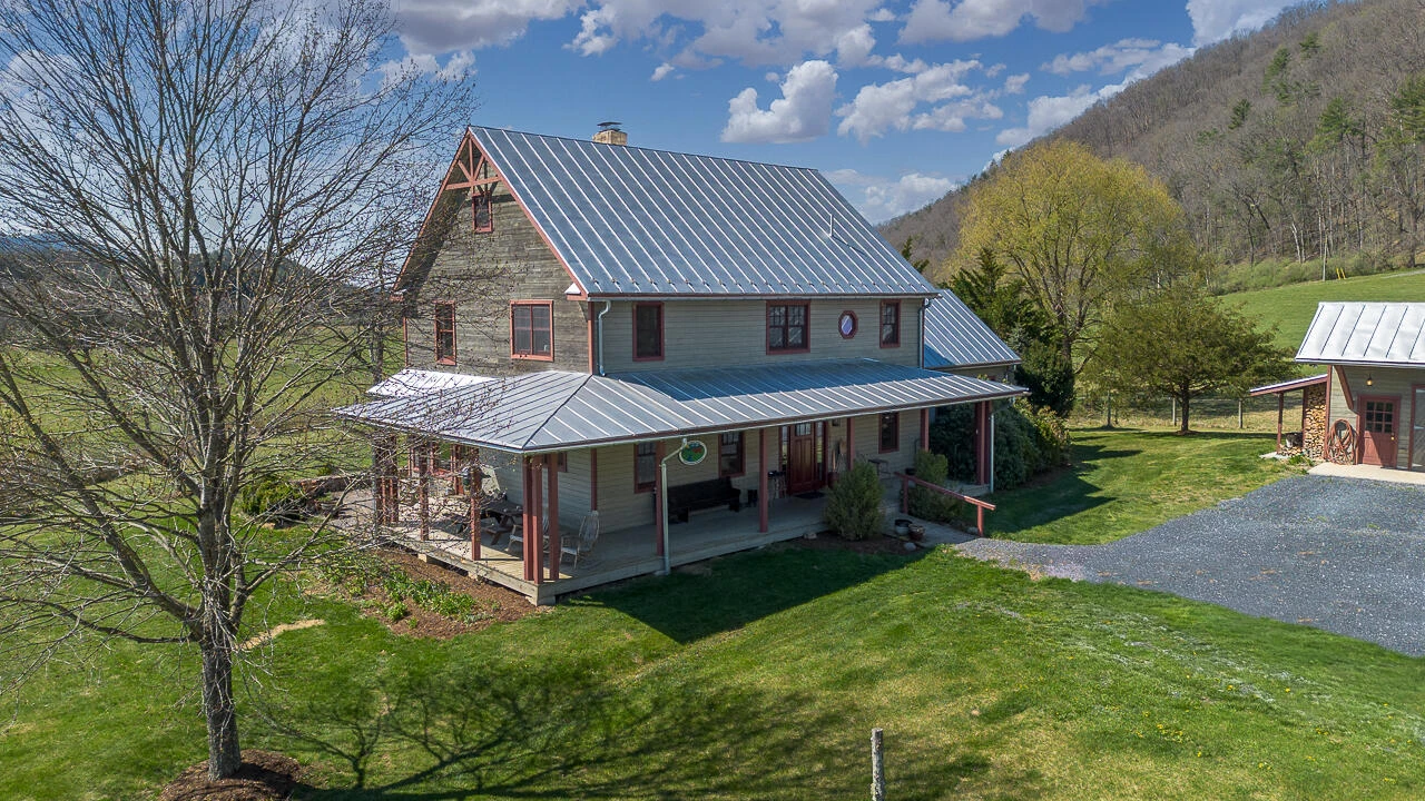10245 Cowpasture River Rd