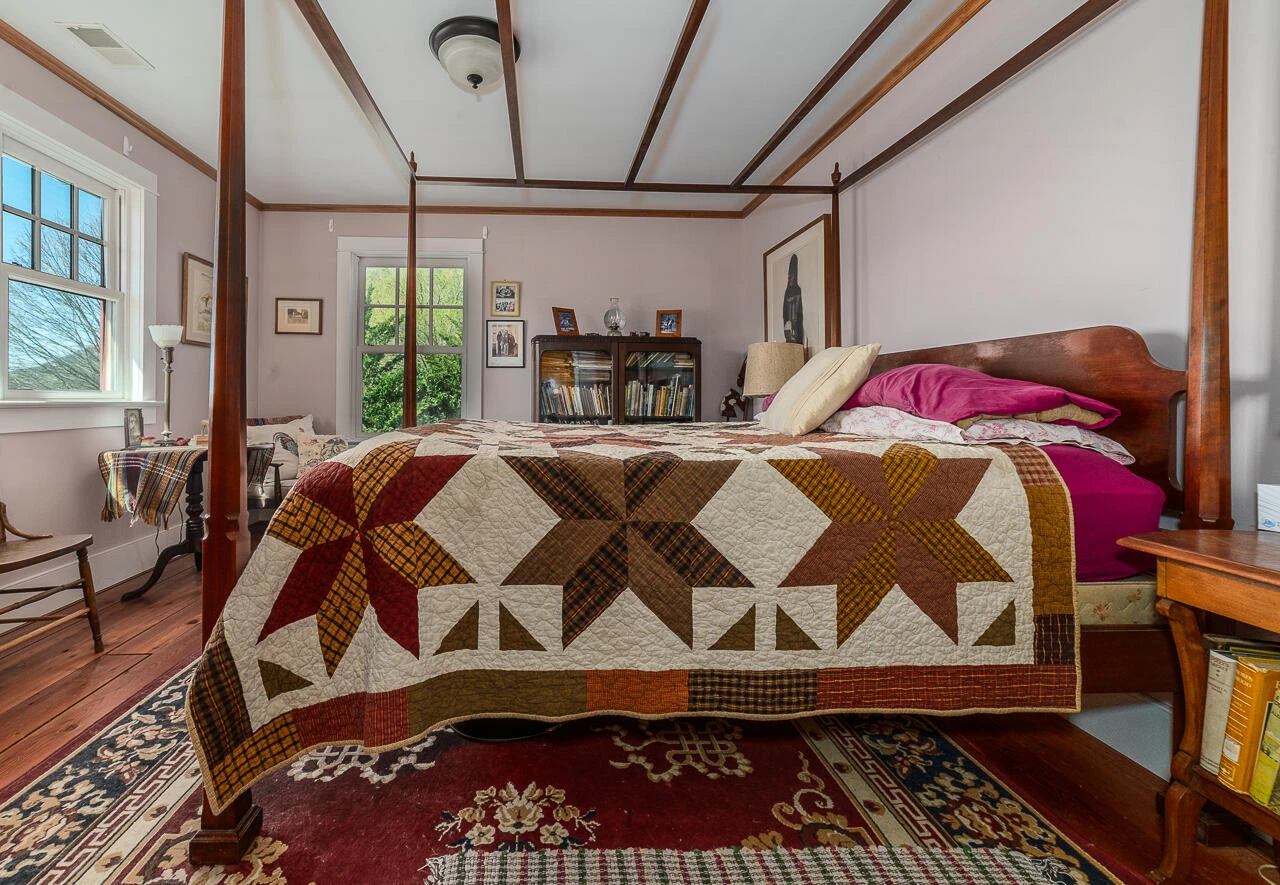 10245 Cowpasture River Rd - Photo 19