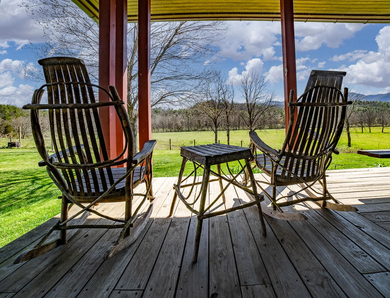 10245 Cowpasture River Rd - Photo 25