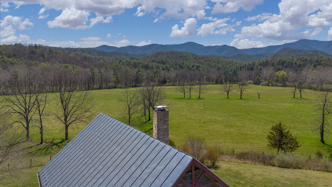 10245 Cowpasture River Rd - Photo 34