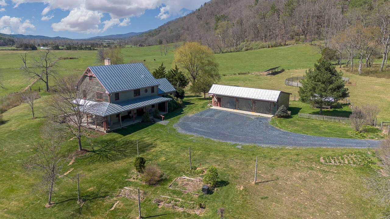10245 Cowpasture River Rd - Photo 47