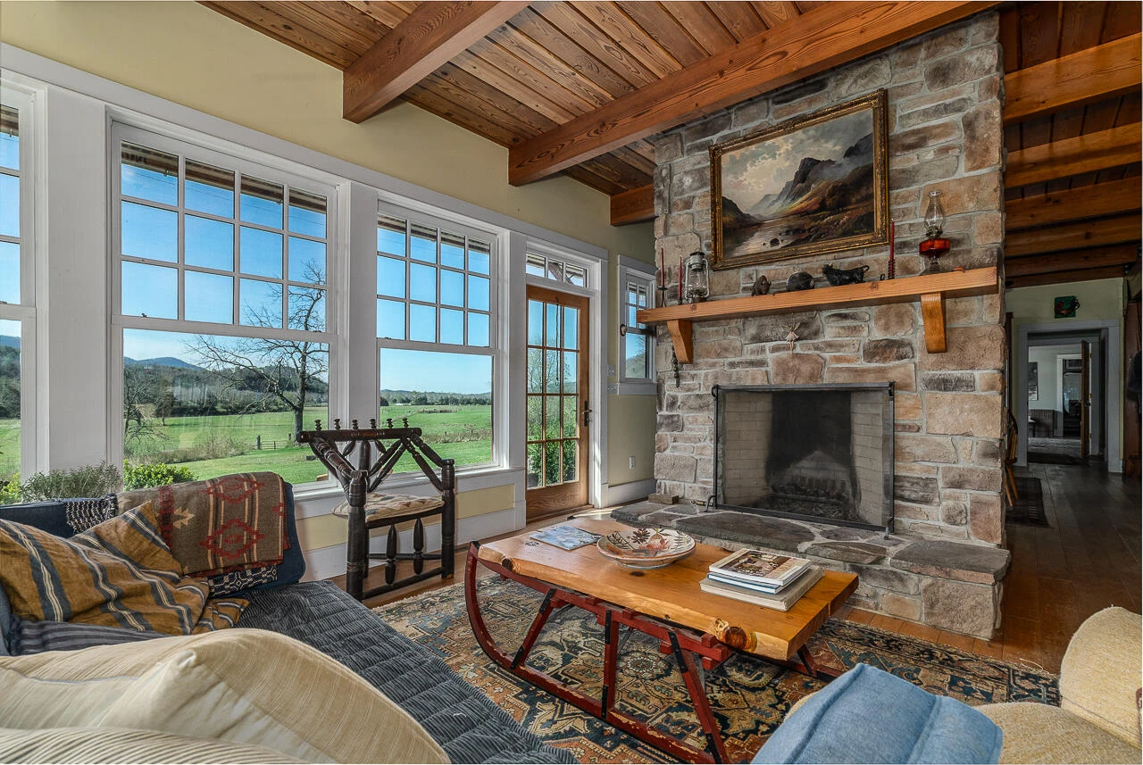 10245 Cowpasture River Rd - Photo 5
