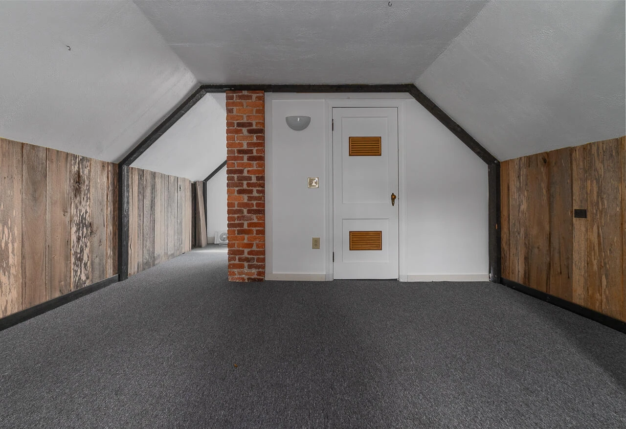110 E MCDOWELL St - Photo 17