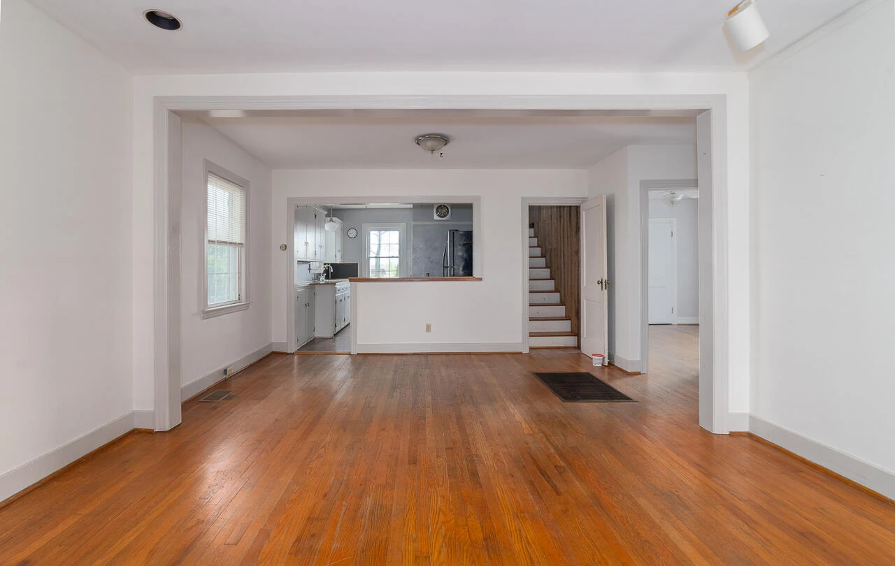 110 E MCDOWELL St - Photo 7