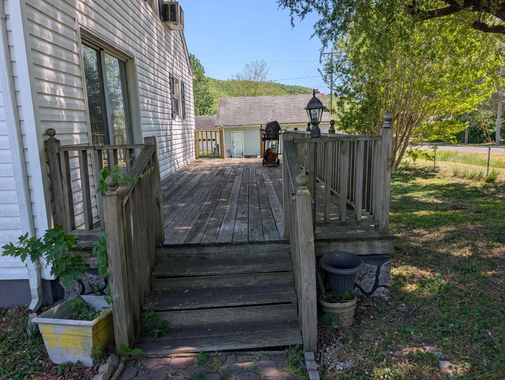 637 POCAHONTAS St - Photo 8