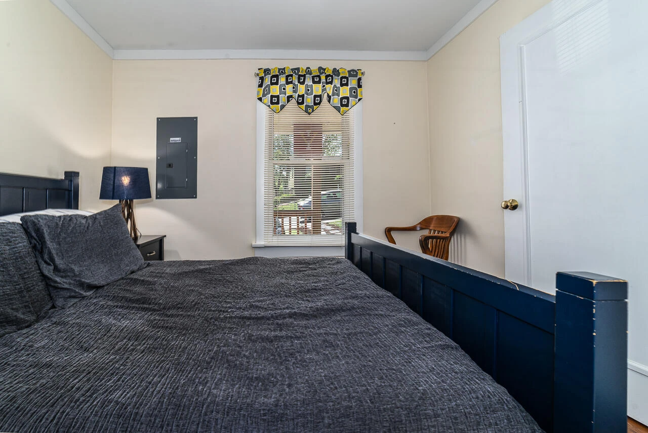 214 Maury St - Photo 18