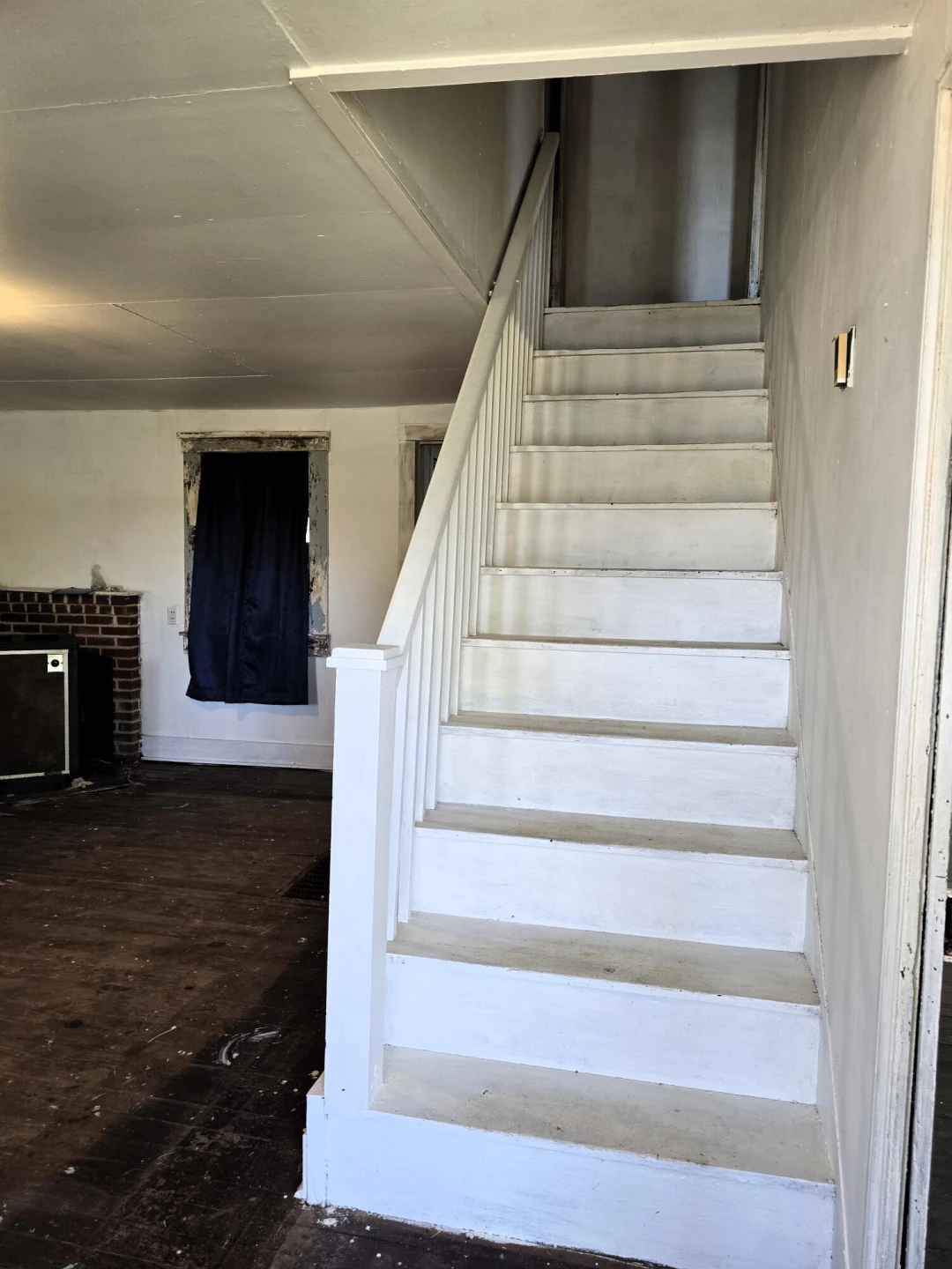2174 Birch Ave - Photo 11