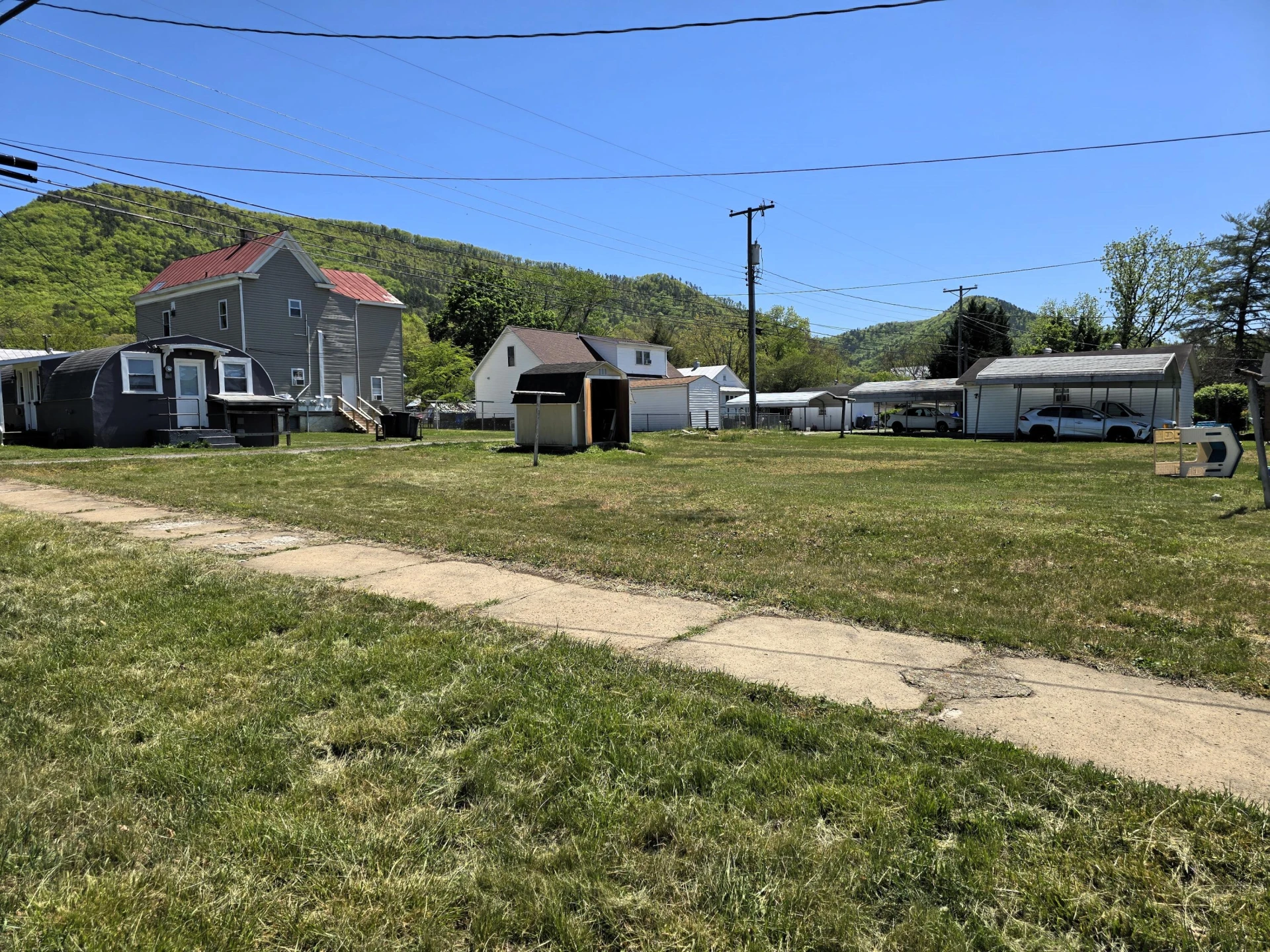 2174 Birch Ave - Photo 20