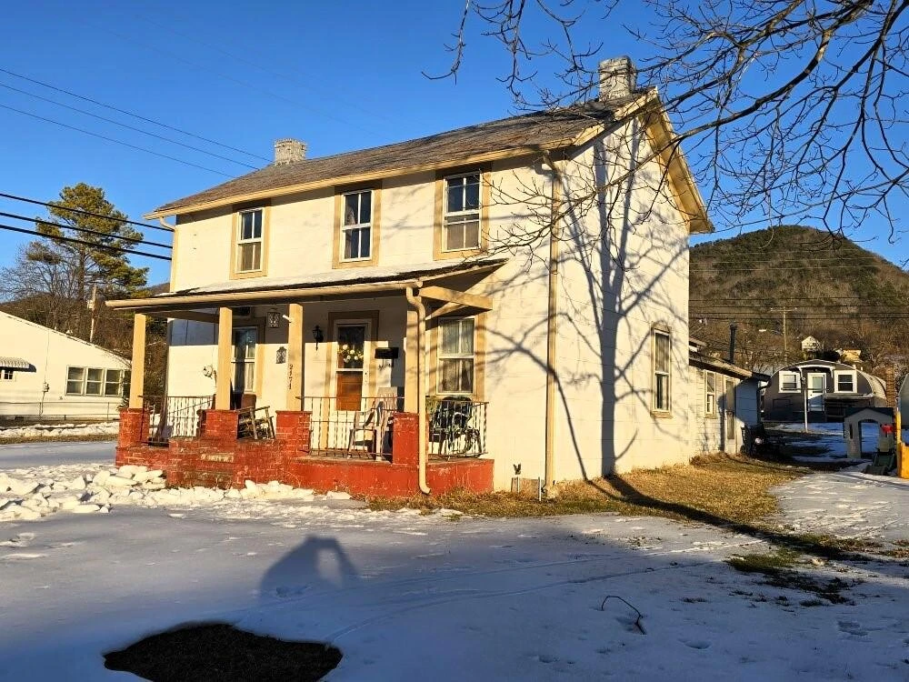 2174 Birch Ave - Photo 22