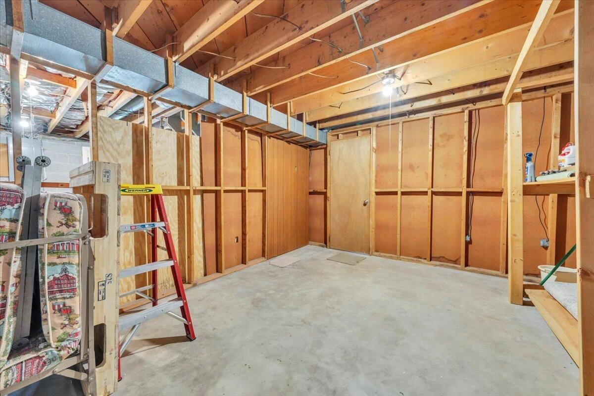 1846 Pineview Dr - Photo 25