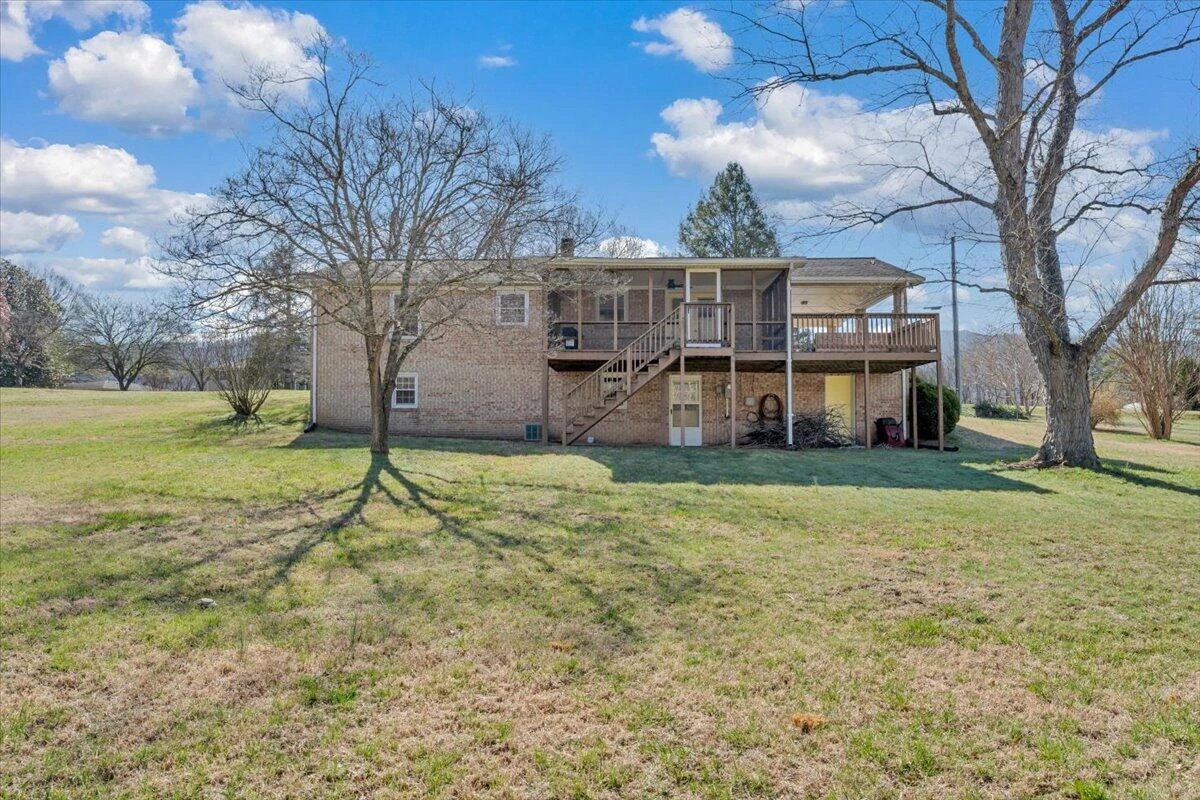 1846 Pineview Dr - Photo 35