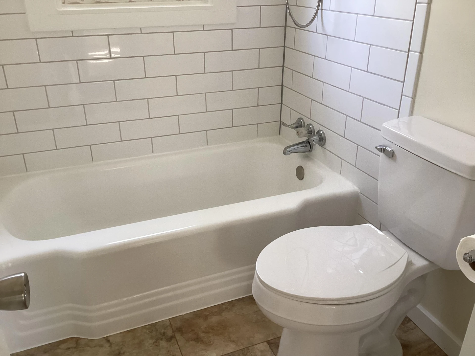 2334 Hawthorne Ave - Photo 10