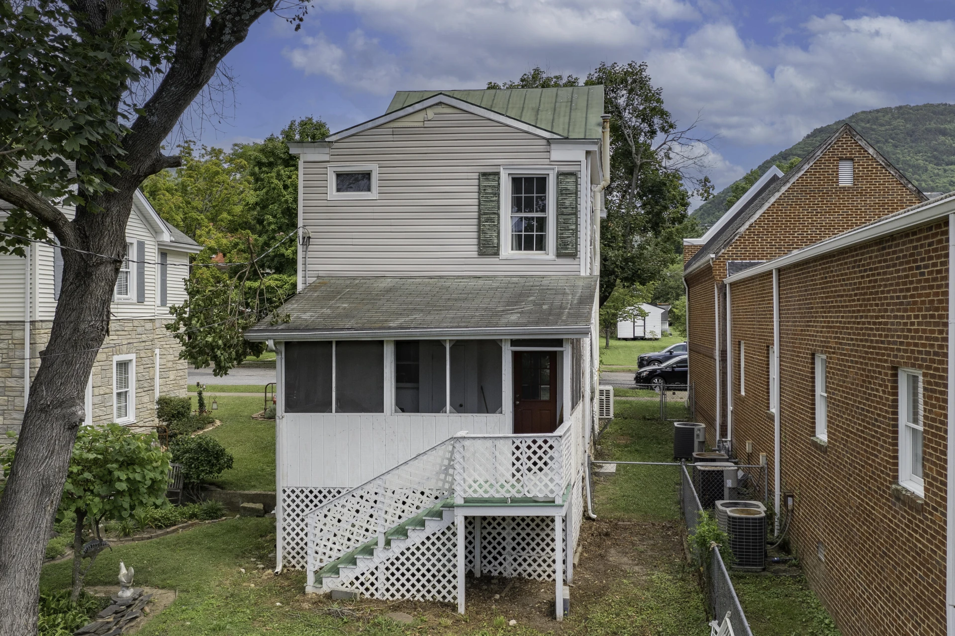 2129 WALNUT Ave - Photo 4