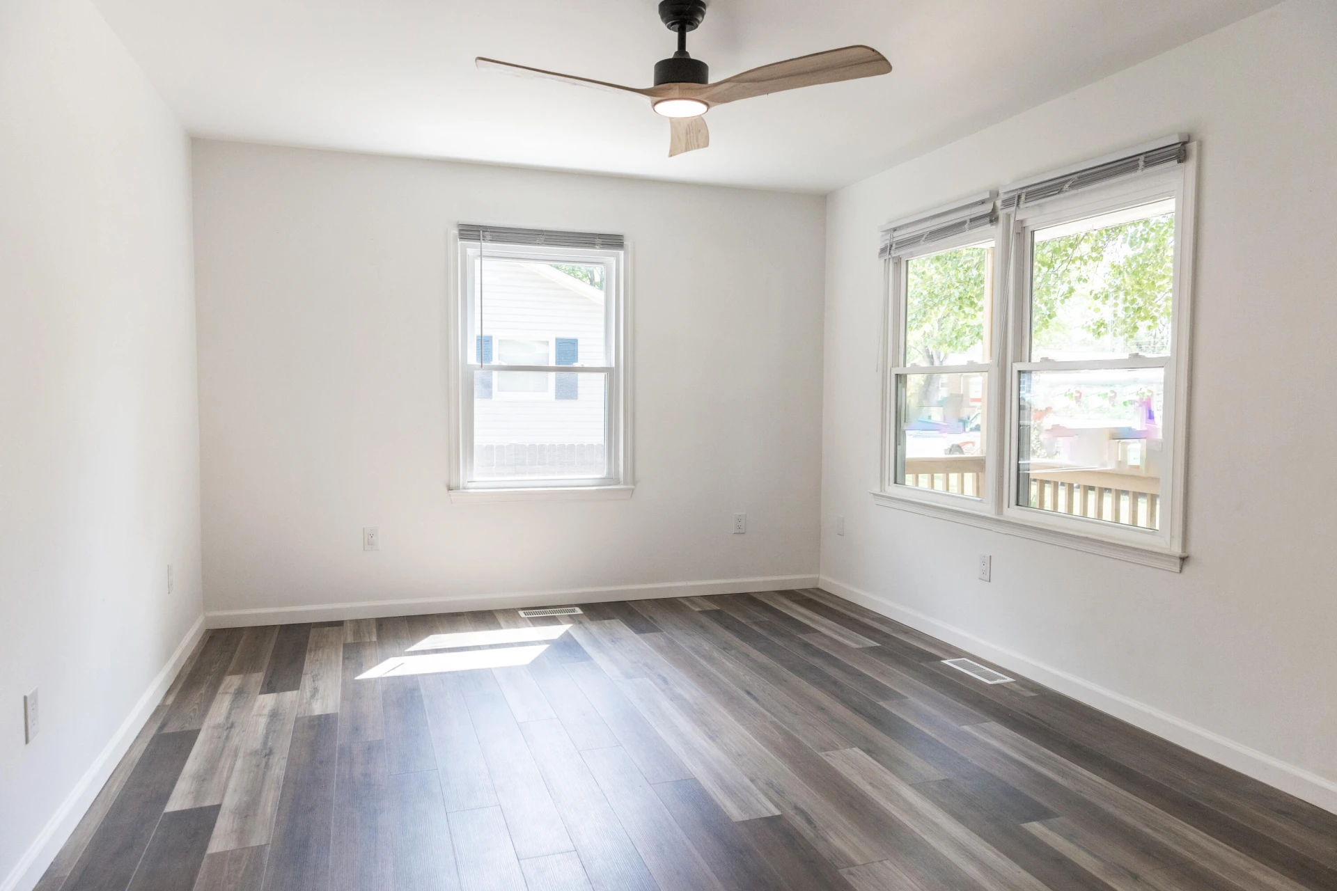1448 Oak Ave - Photo 7