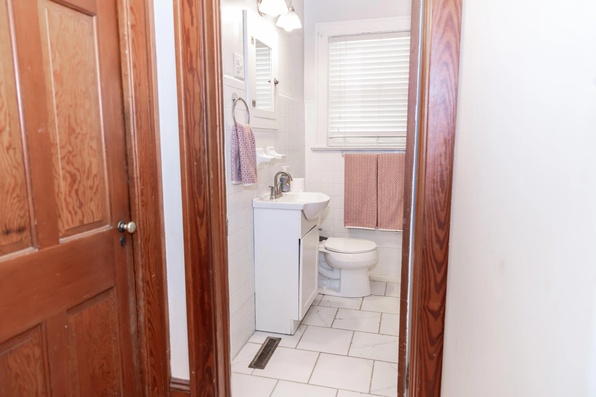2326 Chestnut Ave - Photo 28