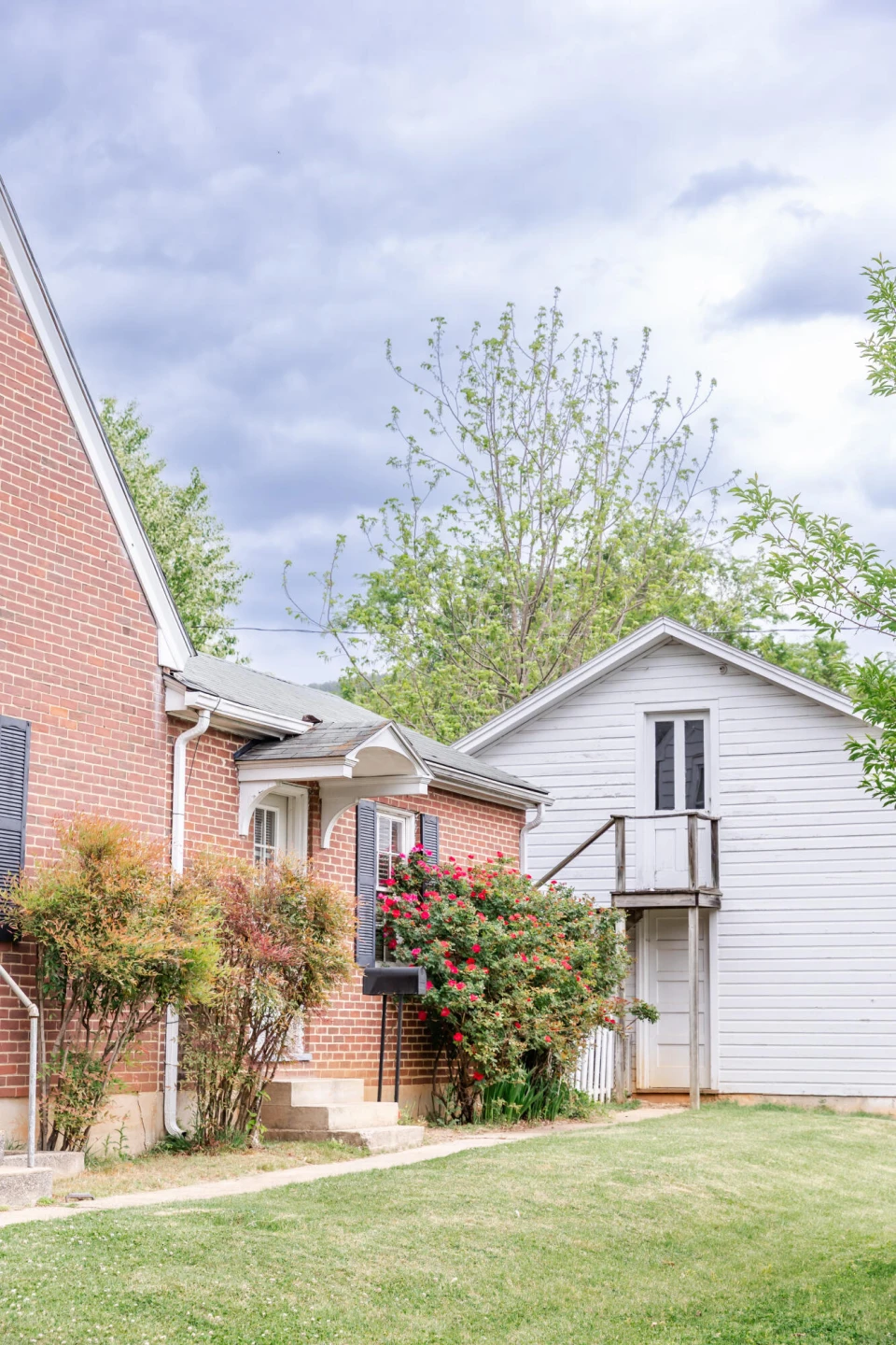 2326 Chestnut Ave - Photo 44