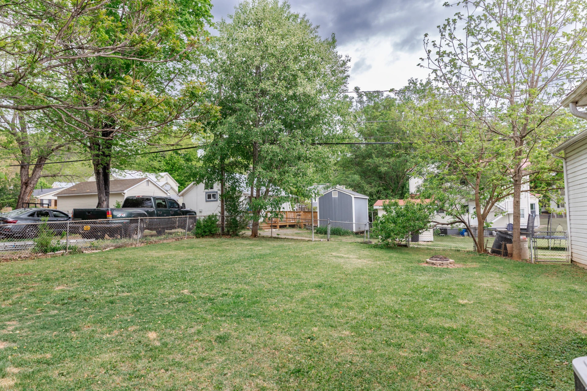2326 Chestnut Ave - Photo 46
