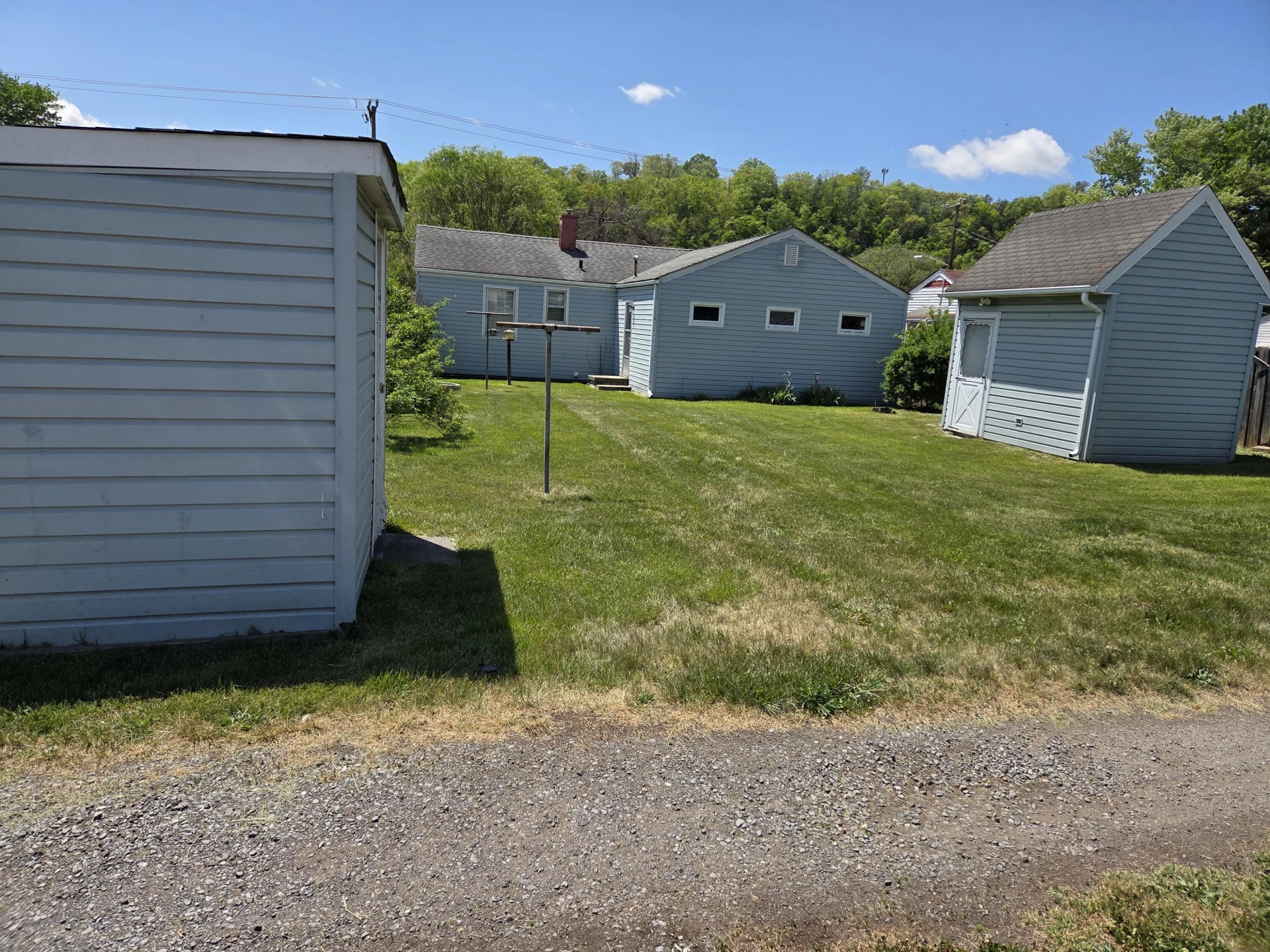 411 S Craig Ave - Photo 20