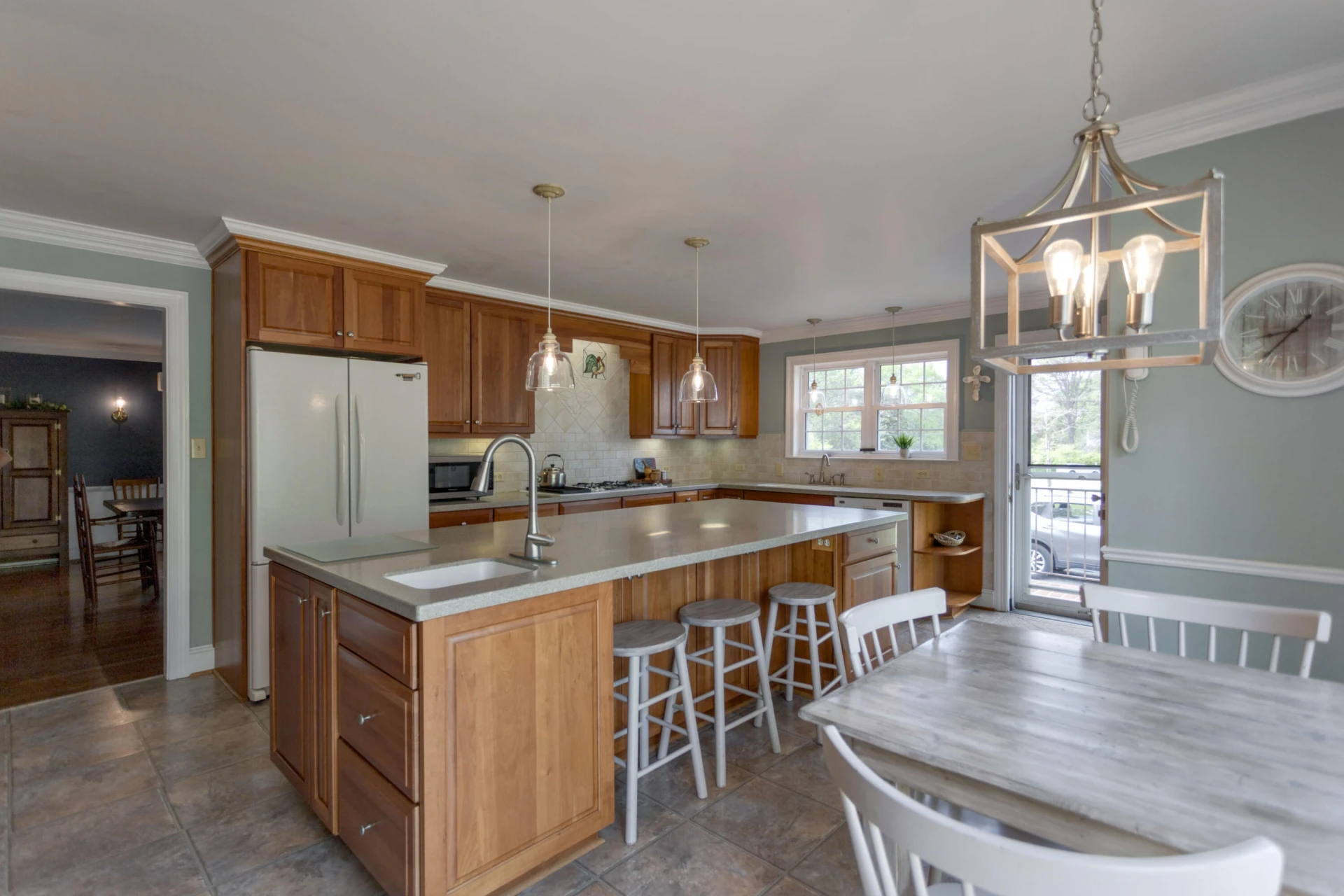 111 Johnstone St - Photo 12