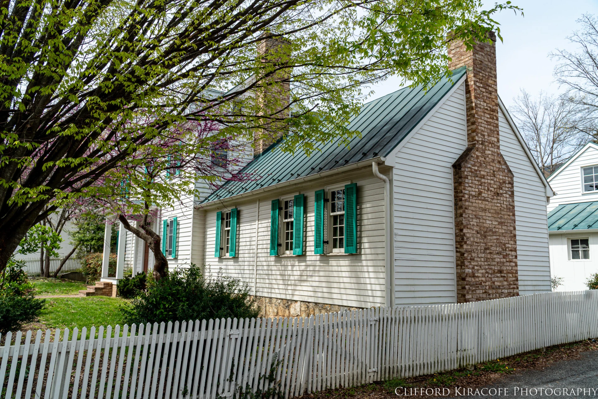 111 S Jefferson St - Photo 2