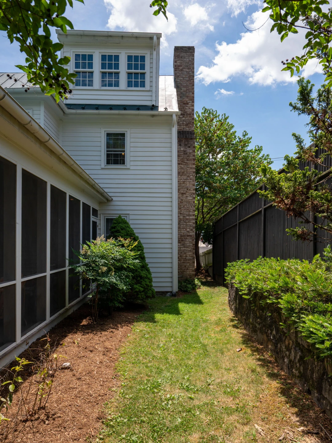 111 S Jefferson St - Photo 32