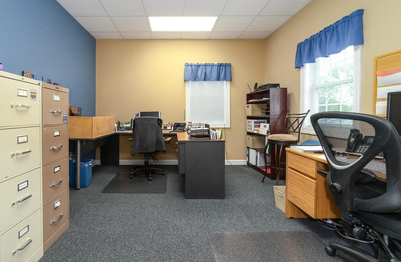 25 Crossing Ln #Suite 1 - Photo 12
