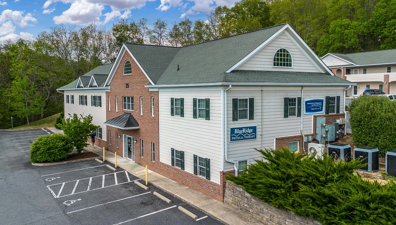25 Crossing Ln #Suite 1 - Photo 2