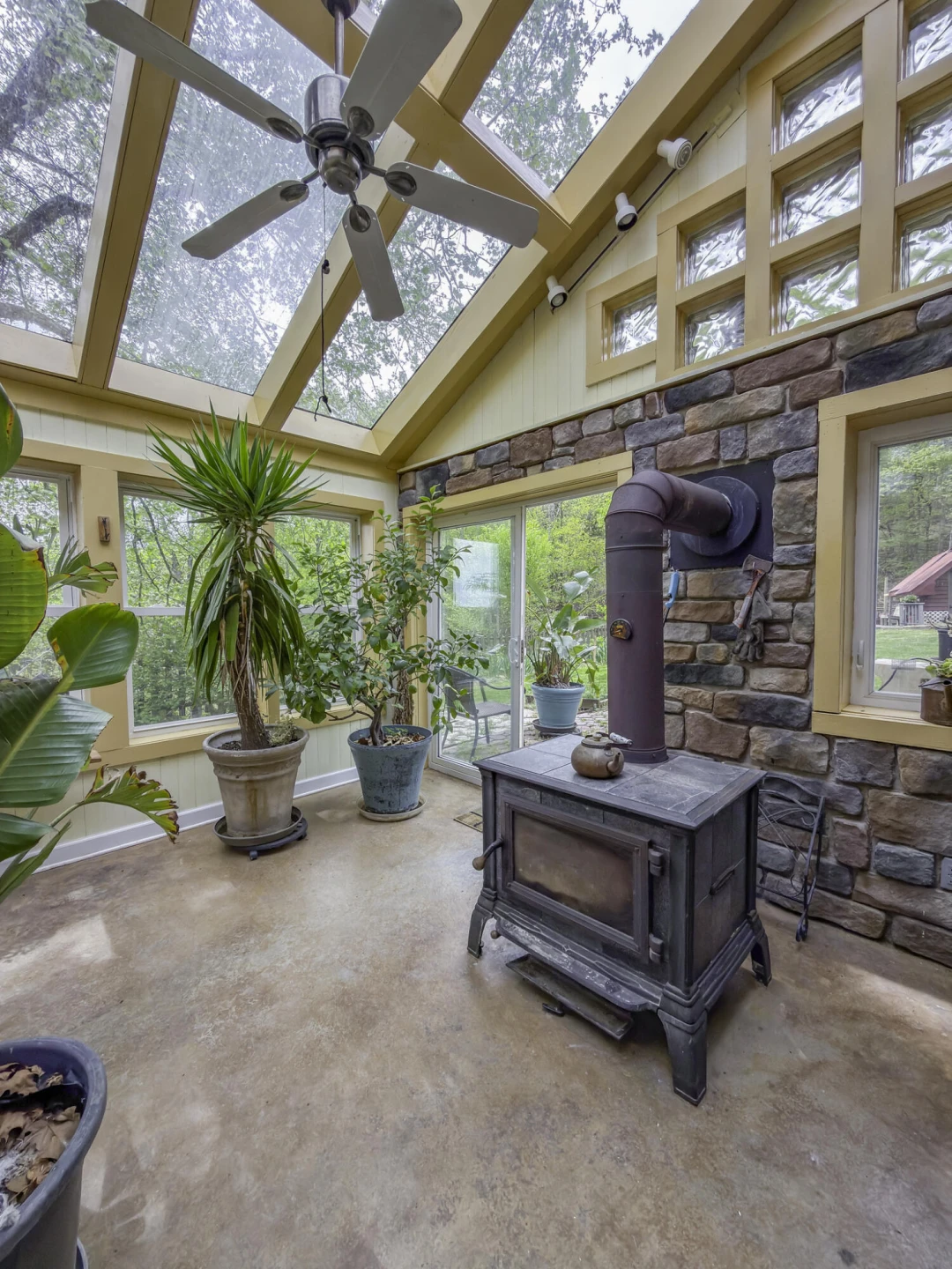 311 Higgins Hollow Rd - Photo 42