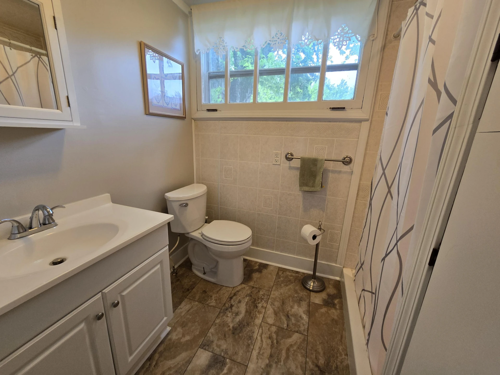 223 W Locust St - Photo 13