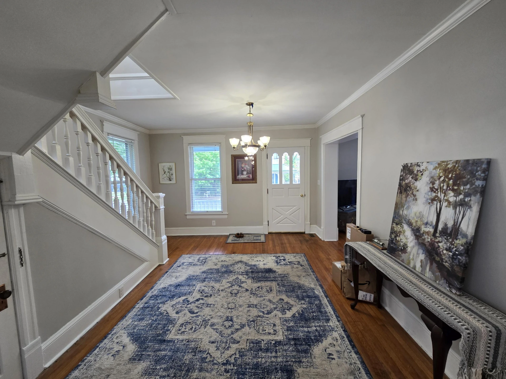 223 W Locust St - Photo 4