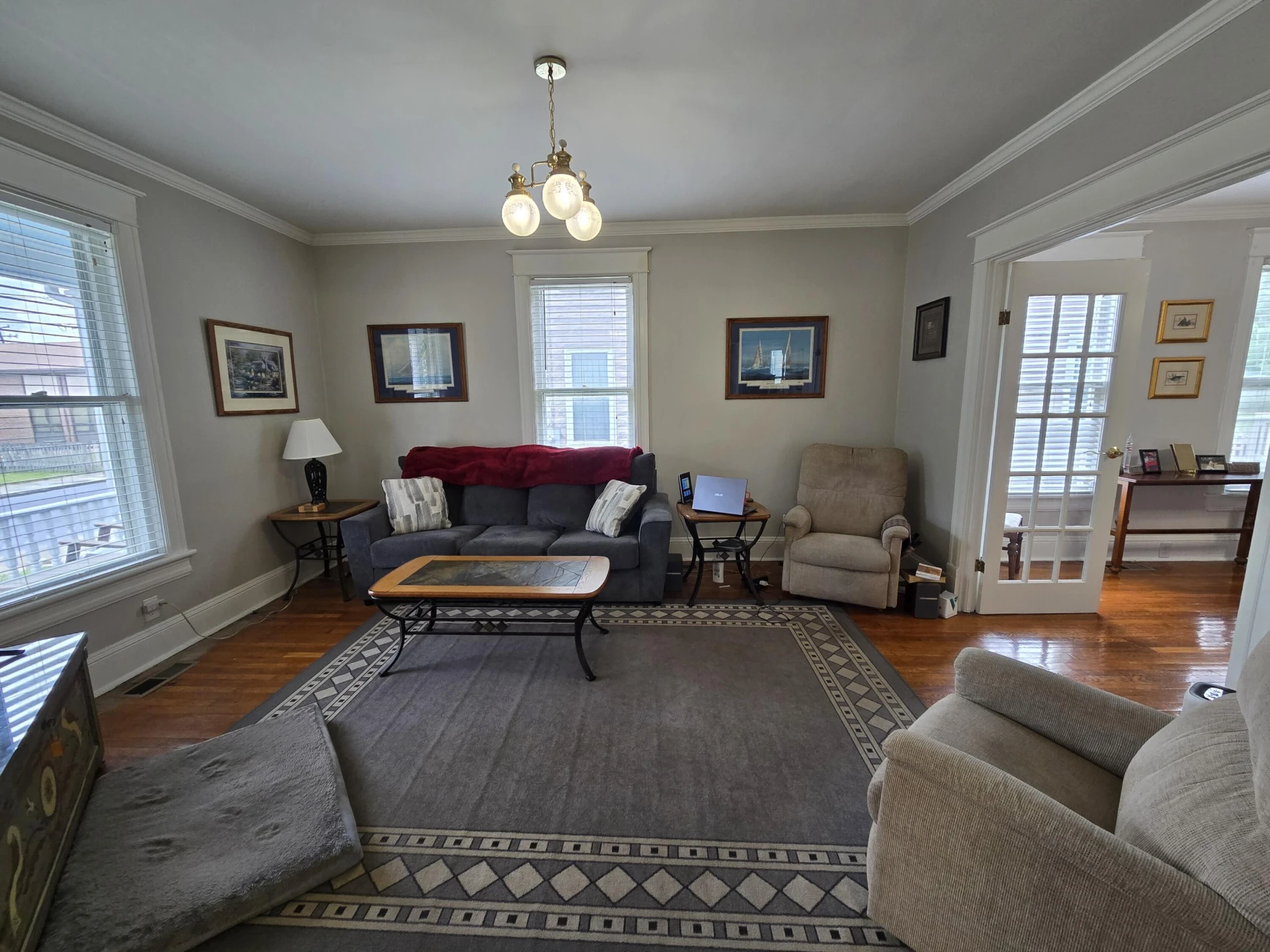 223 W Locust St - Photo 7