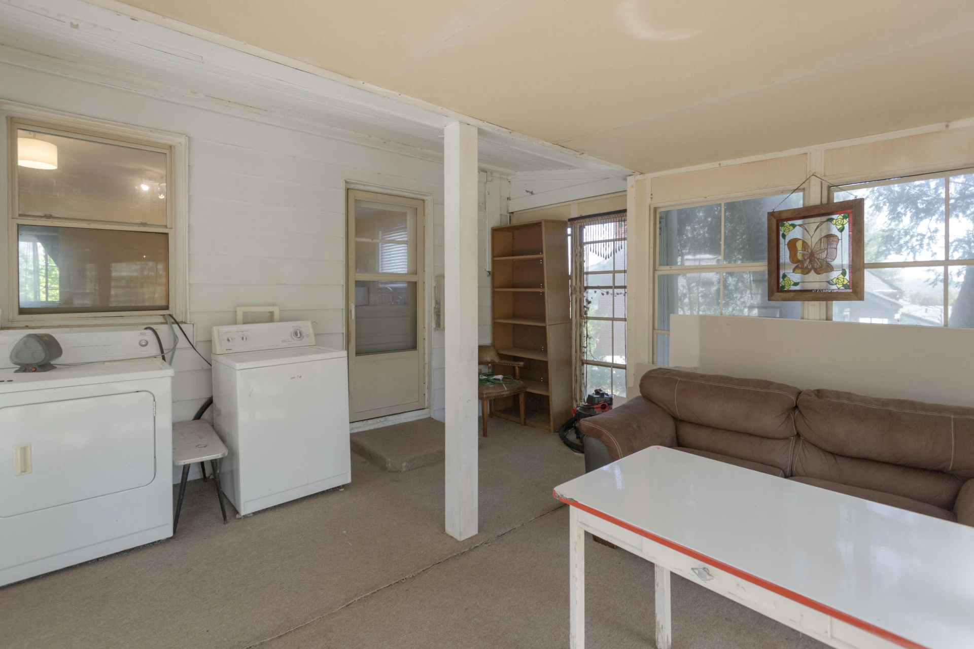 306 Walker St - Photo 15