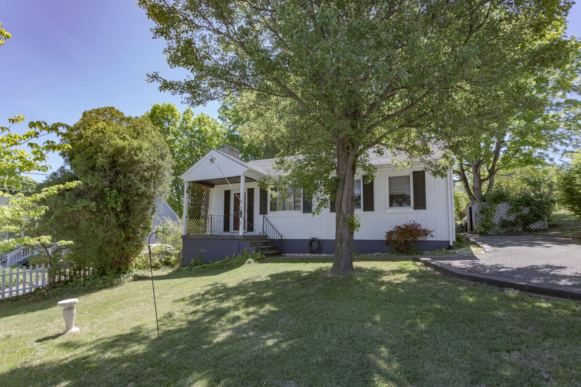 306 Walker St - Photo 22