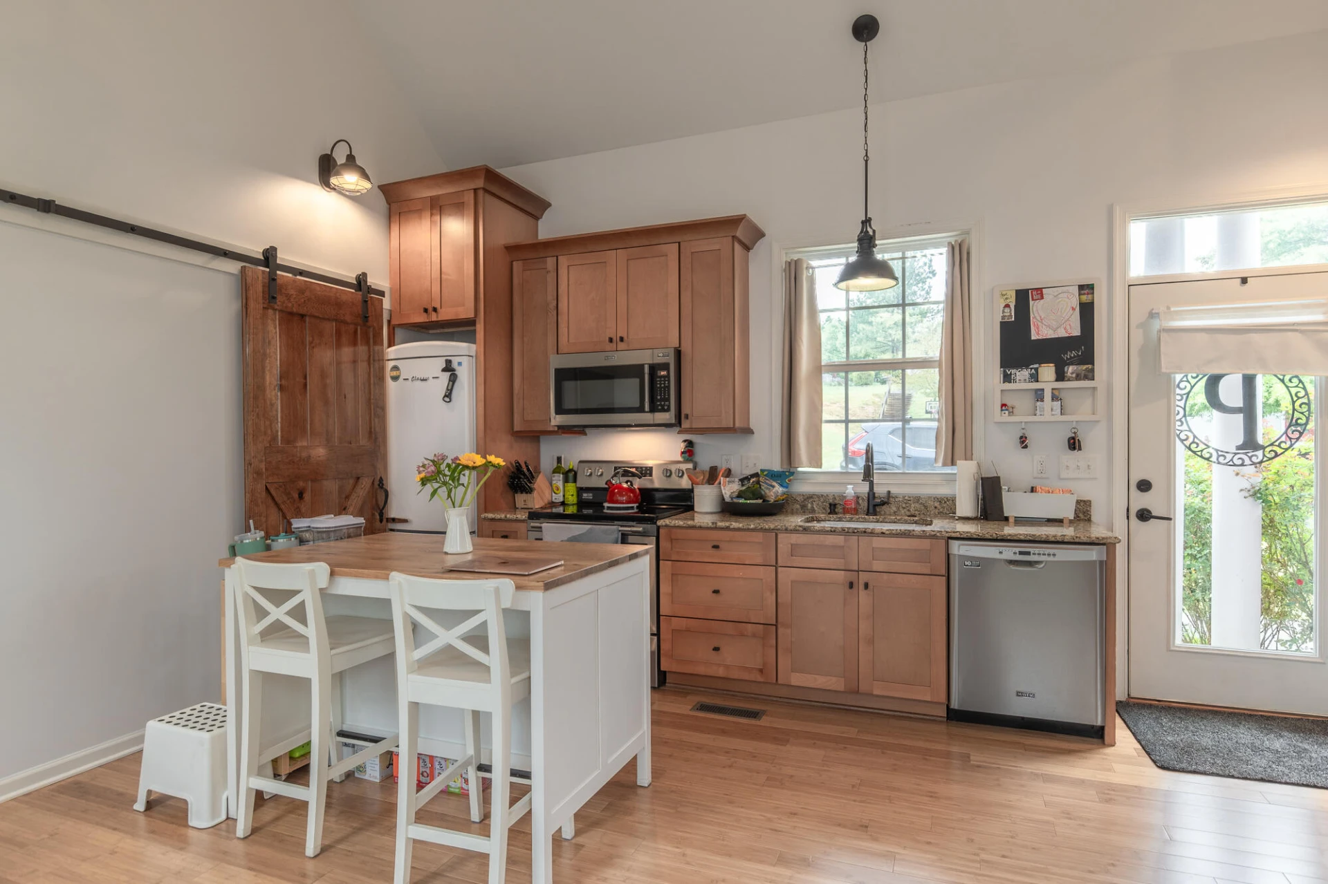 408 Evans Dr - Photo 12